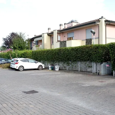 Casa Dei Filati, Cosy Flat With Garden And Parking Close To * Lucca